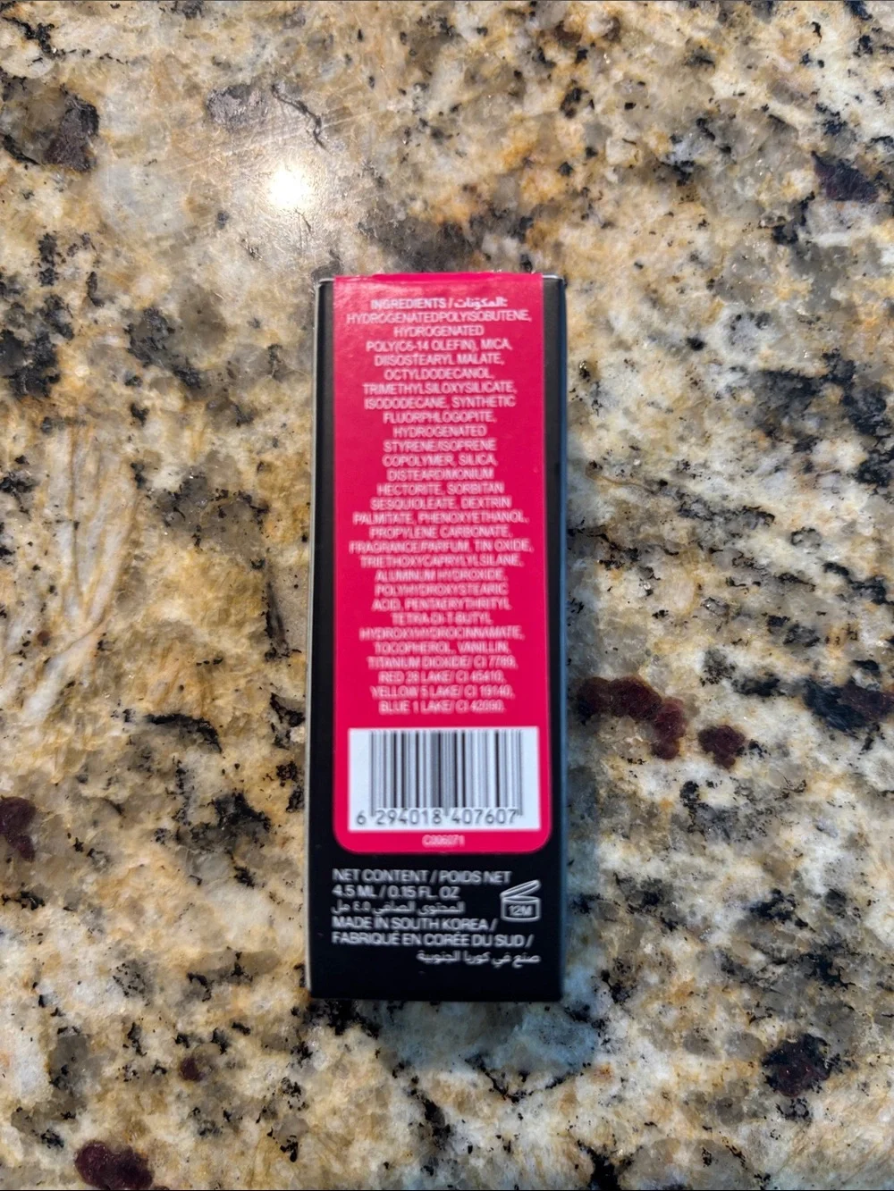 HUDA BEAUTY Blush Filter Liquid Blush - Bright Pink